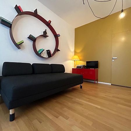 Design Island By Mc Apartment Милано Екстериор снимка